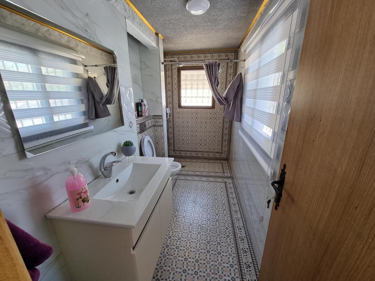 Apartament אלאפנדי Madżdal Szams Zewnętrze zdjęcie